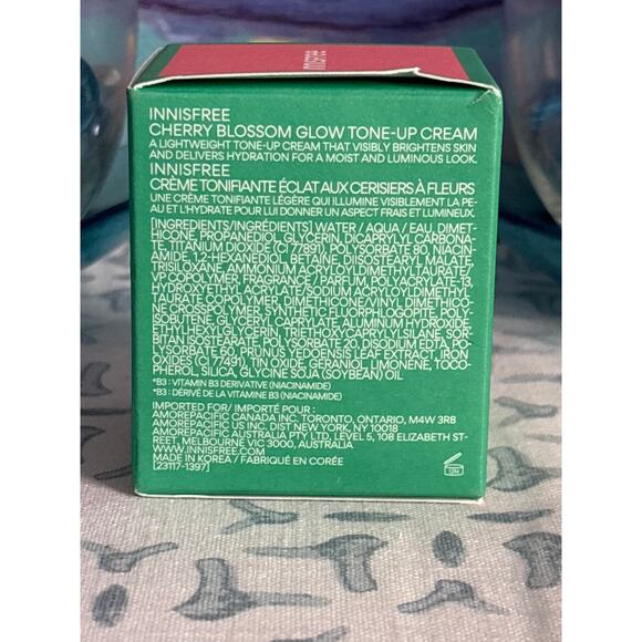 Innisfree Cherry Blossom Glow Tone-Up Cream - Picture 2 of 5